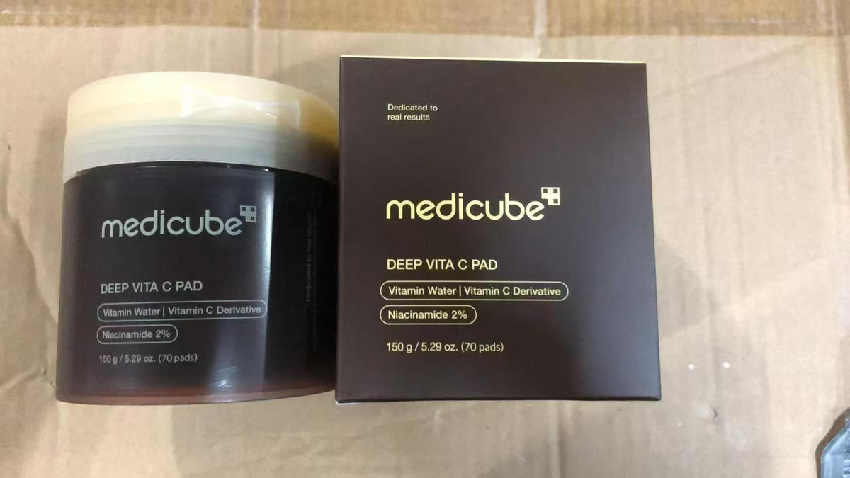 Medicube Deep Vita C – פדים להבהרת כתמים, סימני אקנה ואחידות גוון